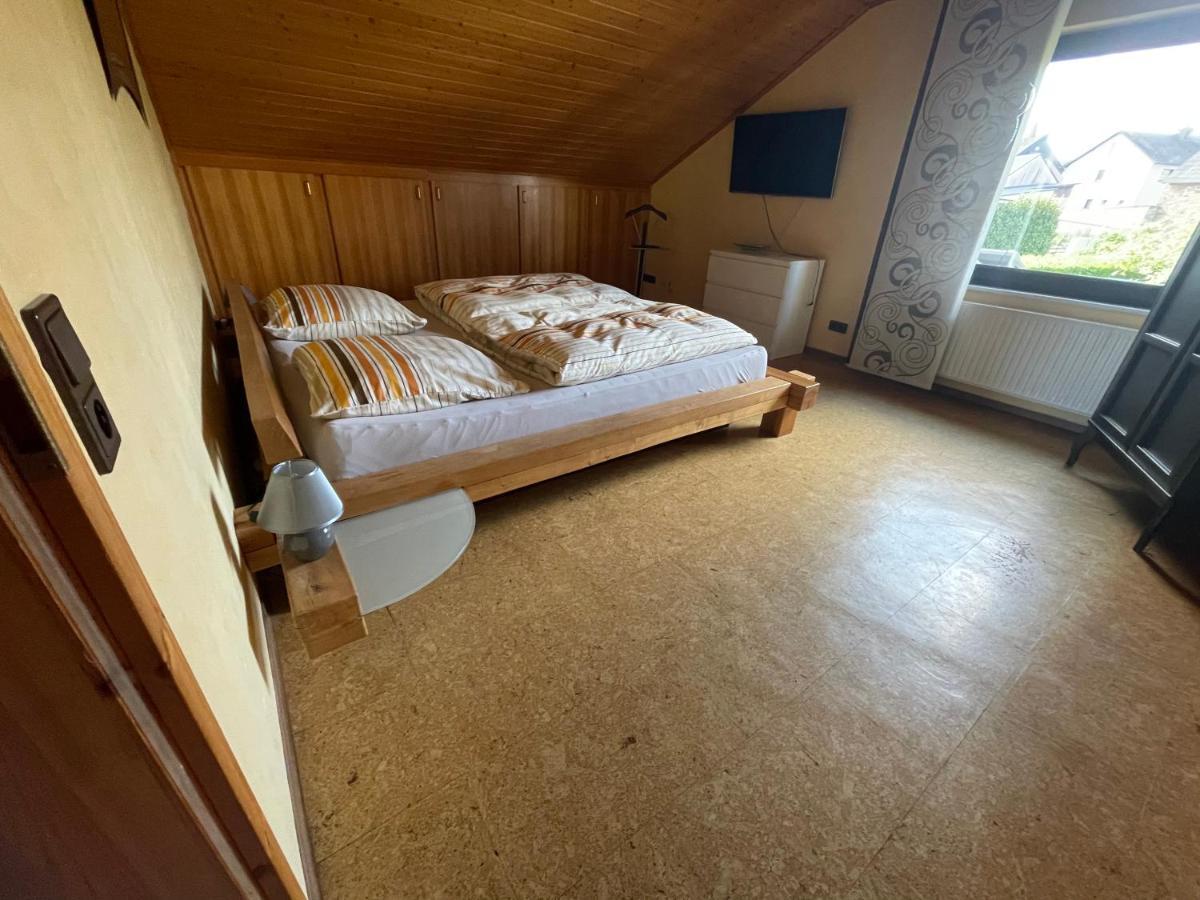 Ferienwohnung Zum Nuerburgring Munk Extérieur photo